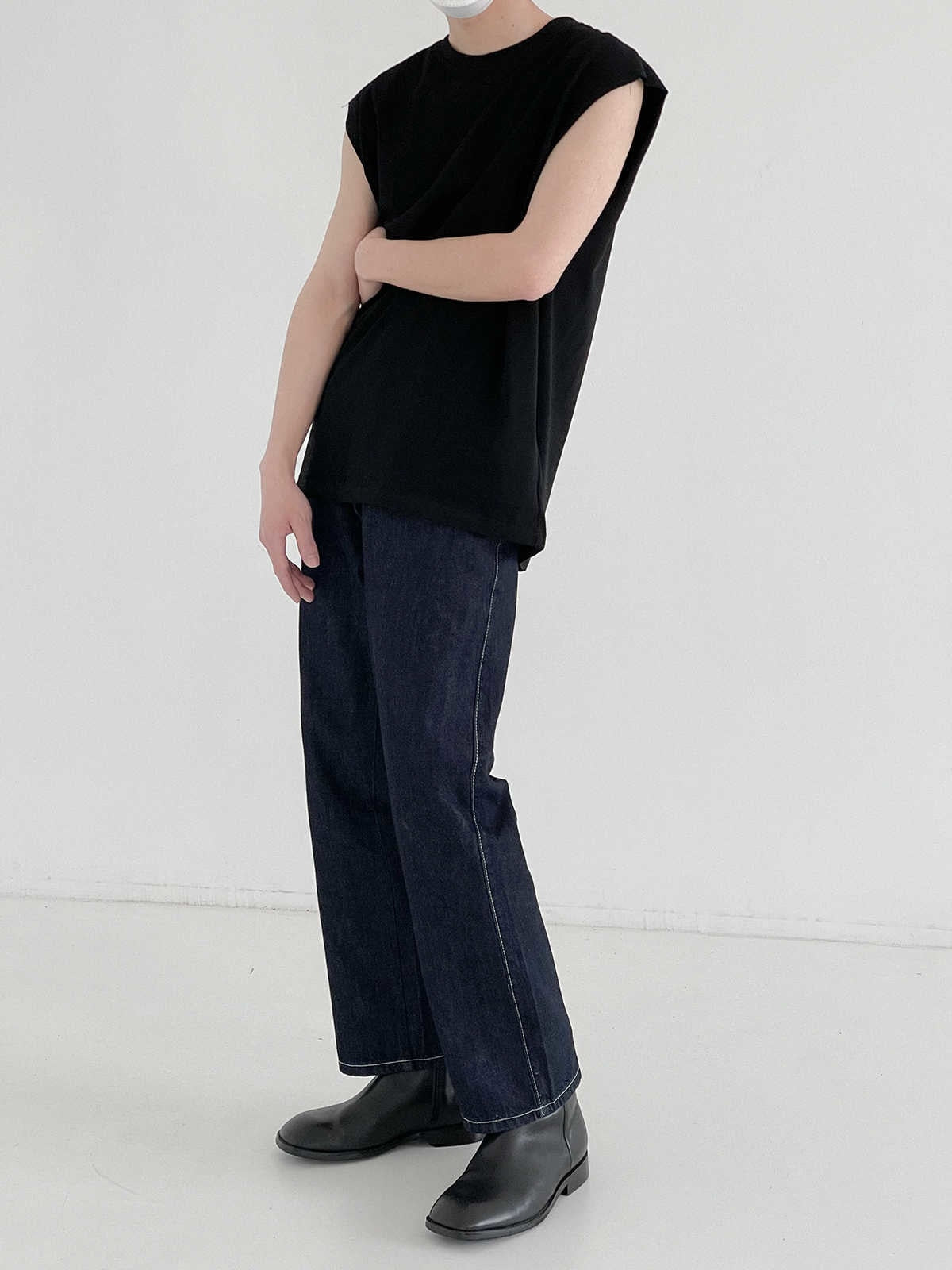 CASUAL NAVY BLUE JEANS - INTOHYPEZONE