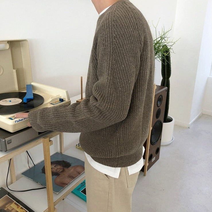 KNITTED ROUND NECK SWEATER - INTOHYPEZONE