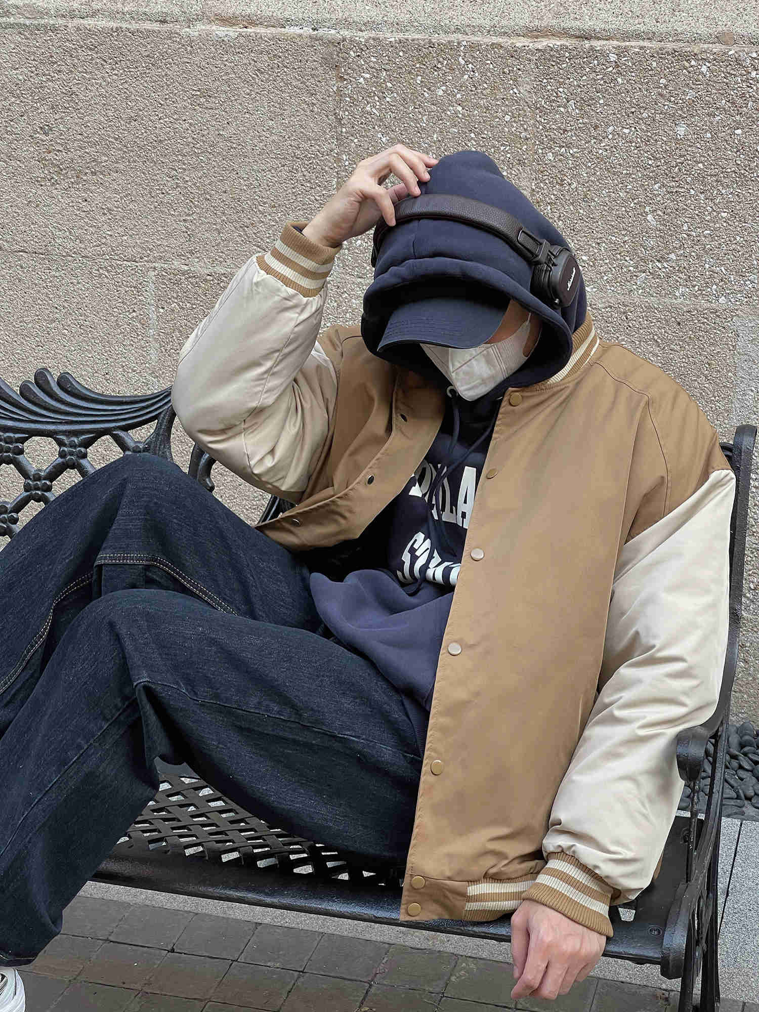 NAVY BLUE LETTER PRINT HOODIE - INTOHYPEZONE