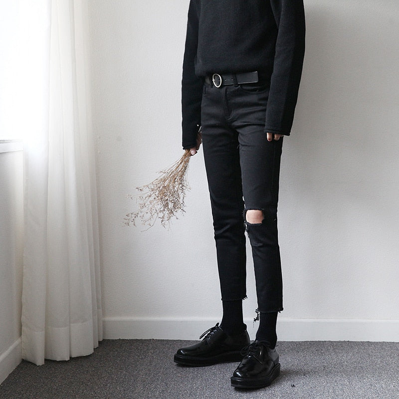 RIPPED ANKLE LENGTH SLIM FIT PANTS - INTOHYPEZONE