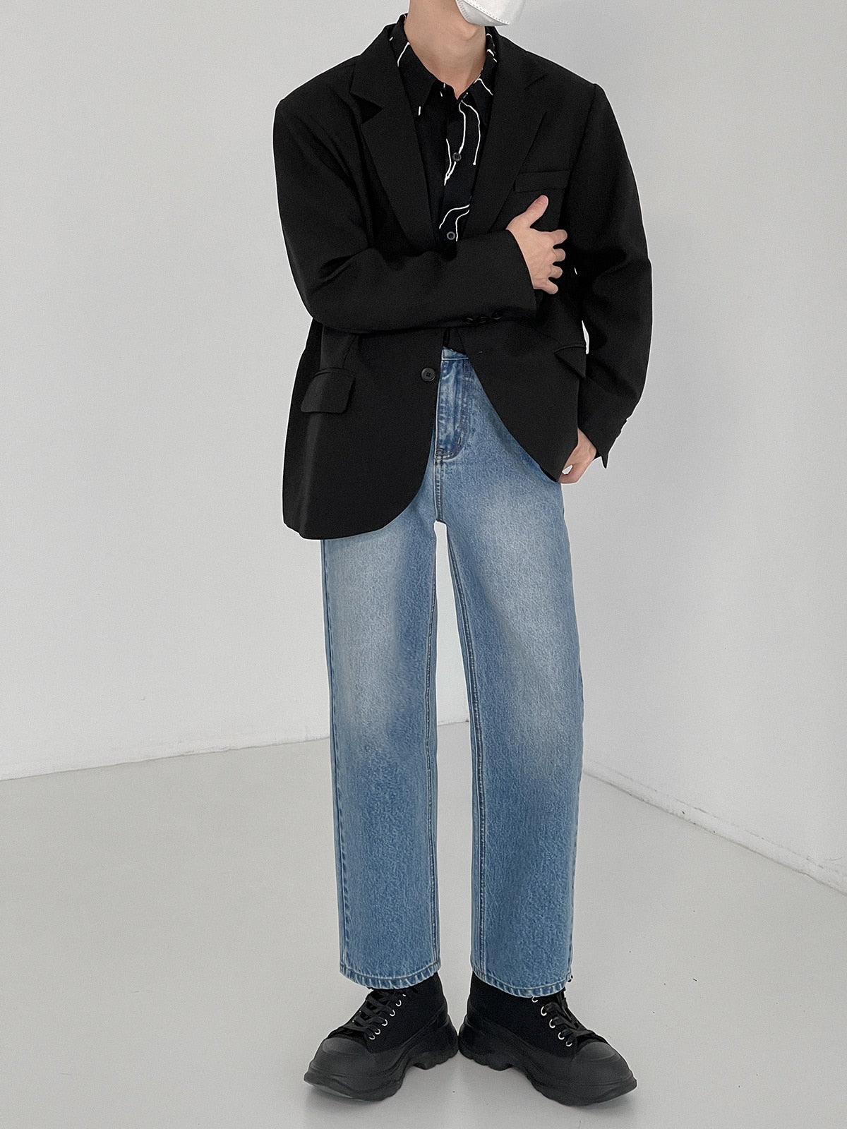 LOOSE STRAIGHT CUT DENIM - INTOHYPEZONE
