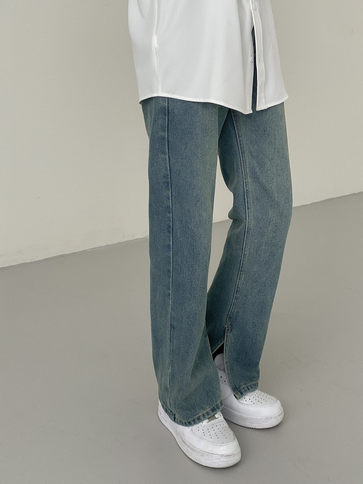 BOTTOM SLIT STRAIGHT DENIM PANTS - INTOHYPEZONE