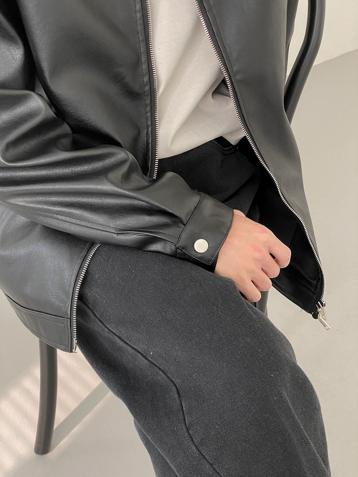 BASIC COLLARED LEATHER JACKET - INTOHYPEZONE