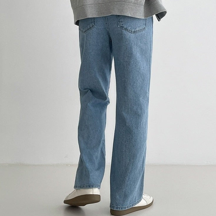 LOOSE STRAIGHT CUT JEANS - INTOHYPEZONE
