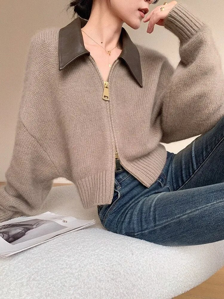 Simple Solid Lapel Zip-up Sweater - INTOHYPEZONE