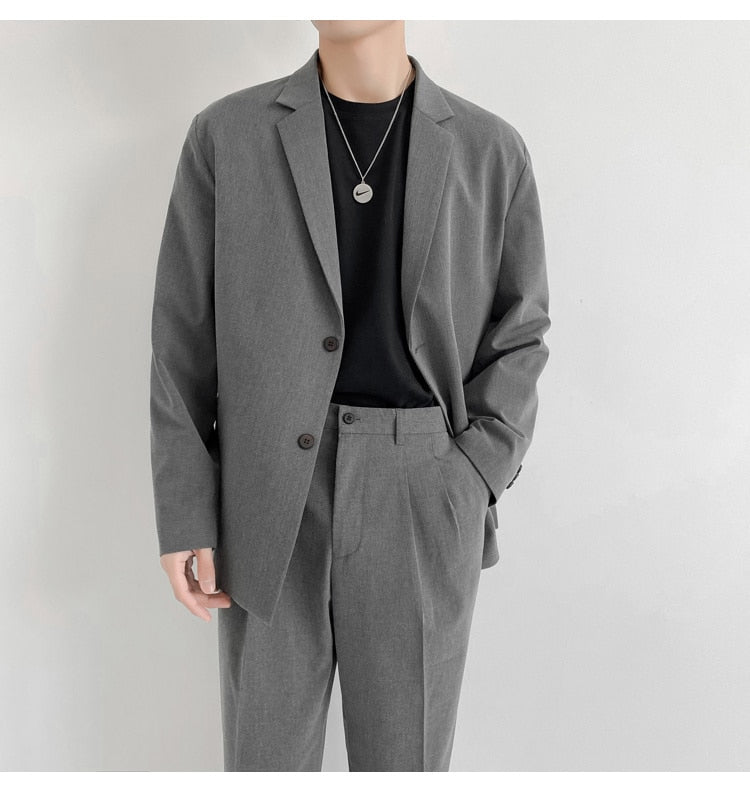 LIGHTWEIGHT TWO PIECE SUIT - INTOHYPEZONE
